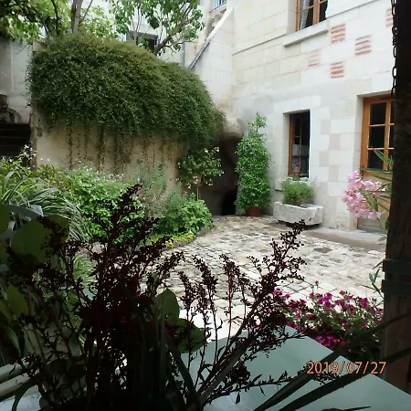 Villa La Pierre Qui Parle Luynes  Exterior foto